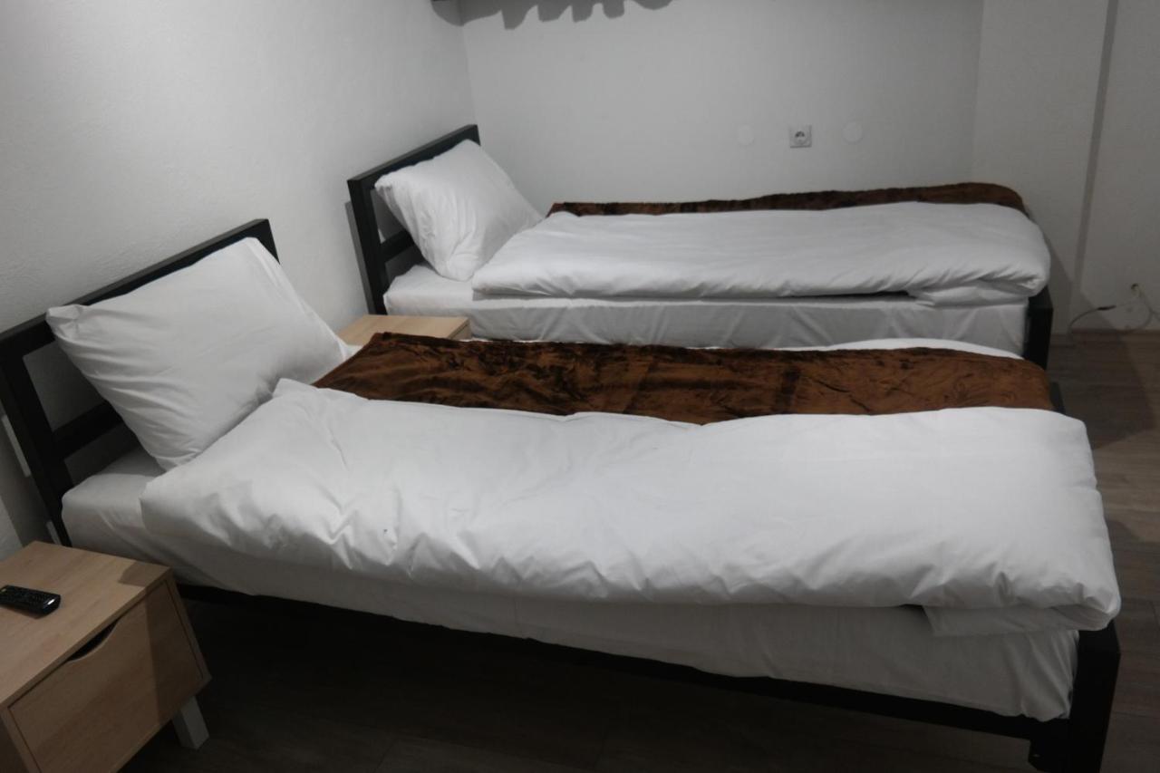 Villa Family Kumanovo Exteriér fotografie
