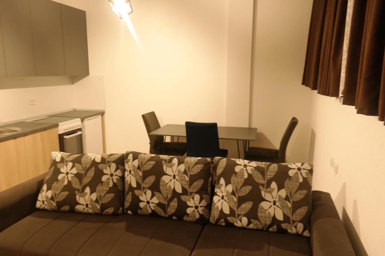Villa Family Kumanovo Exteriér fotografie