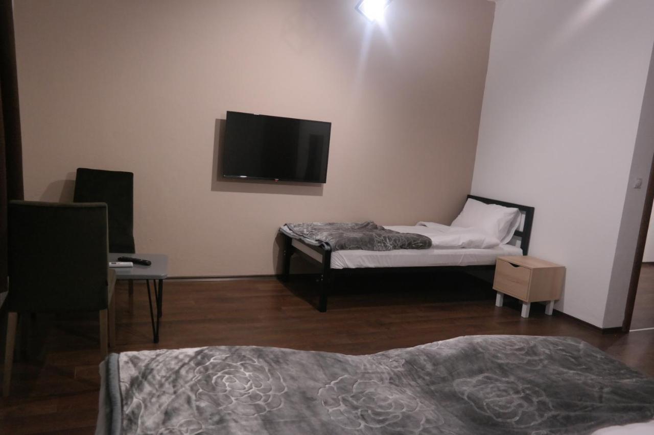 Villa Family Kumanovo Exteriér fotografie
